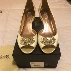 Beautiful Badgley Mischka Heels